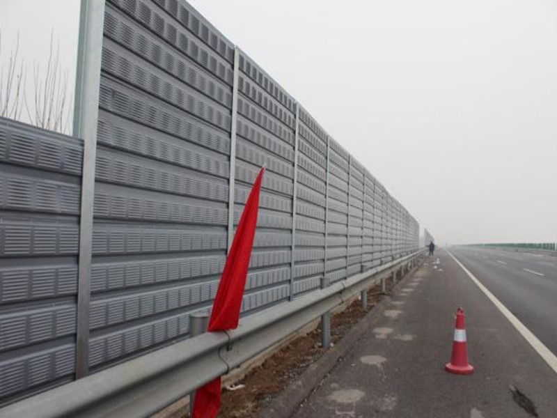 公路隔音墙生产厂家-隔音墙现货-安装设计