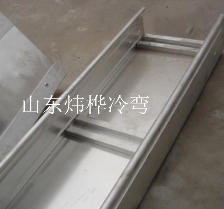 新型電纜橋架全自動生産(chǎn)設備(bèi)電話