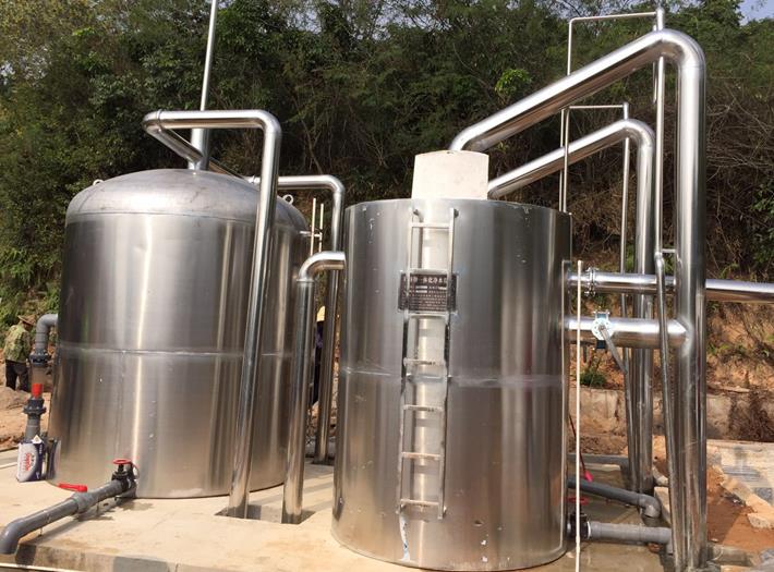 赤水市農(nóng)村飲用水凈化過(guò)濾設(shè)備