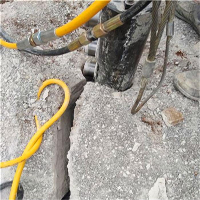 佳木斯静态岩石液压劈裂棒型号