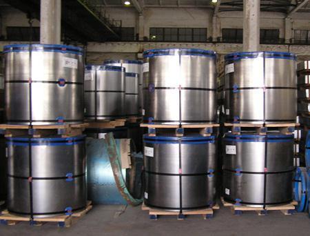 大墙灰宝钢彩钢板