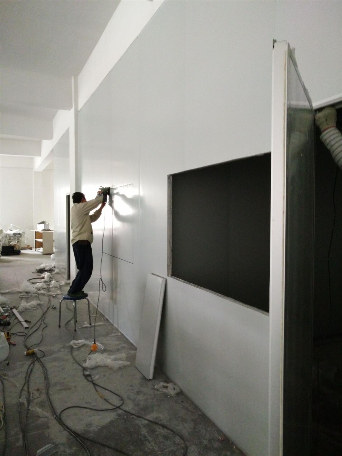 东莞专业承接东莞彩钢板隔墙工程价格