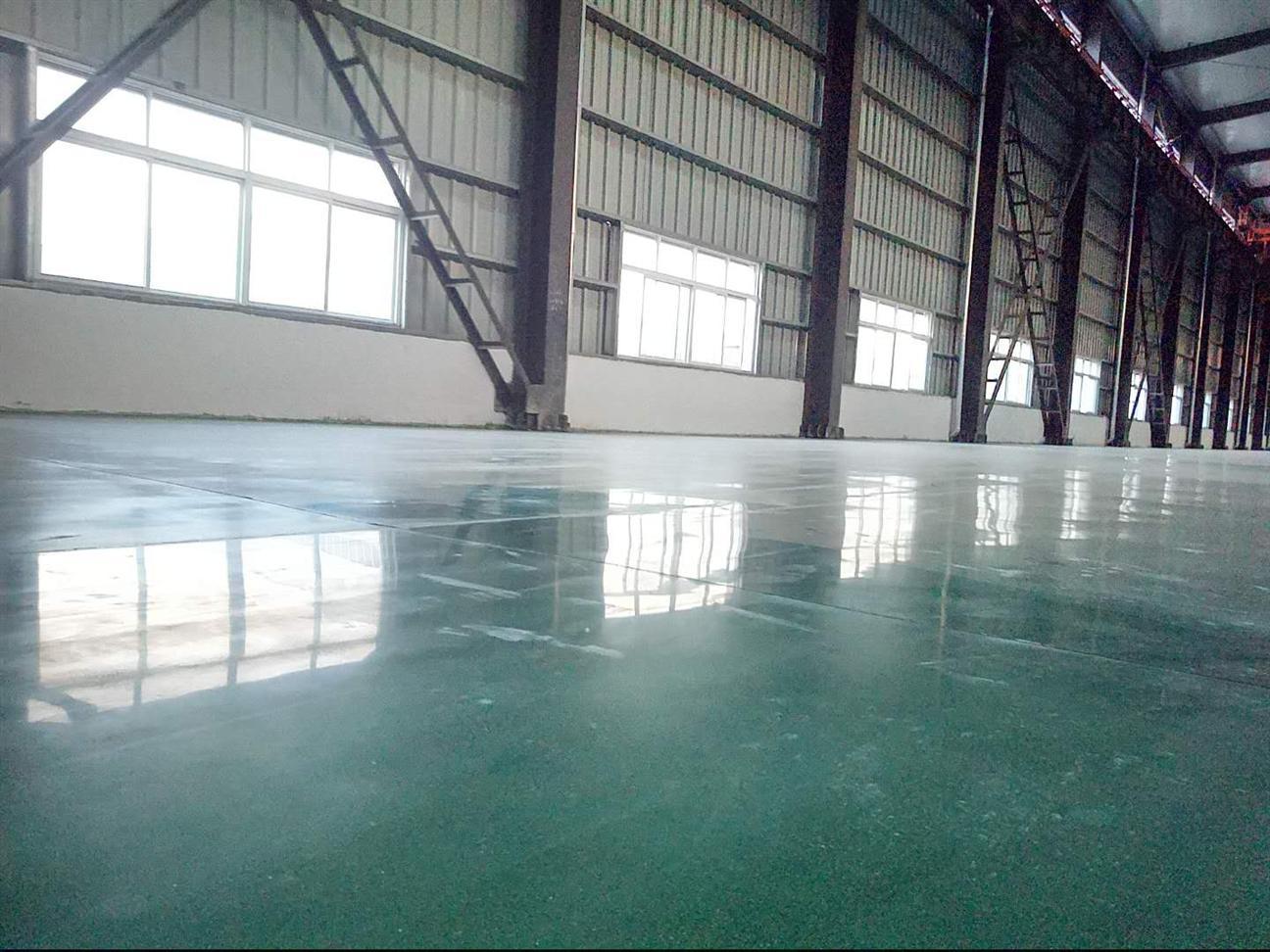 惠州市惠阳区:金刚砂地面起灰处理