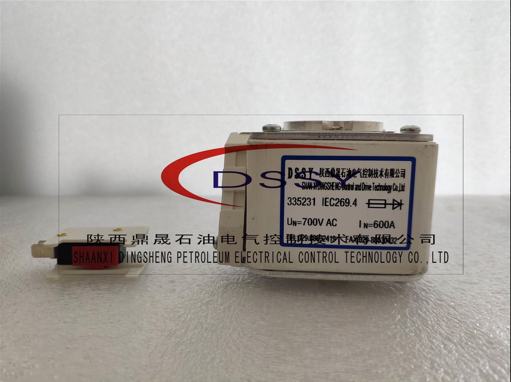 熔断器LE1051201-1102-0020-00