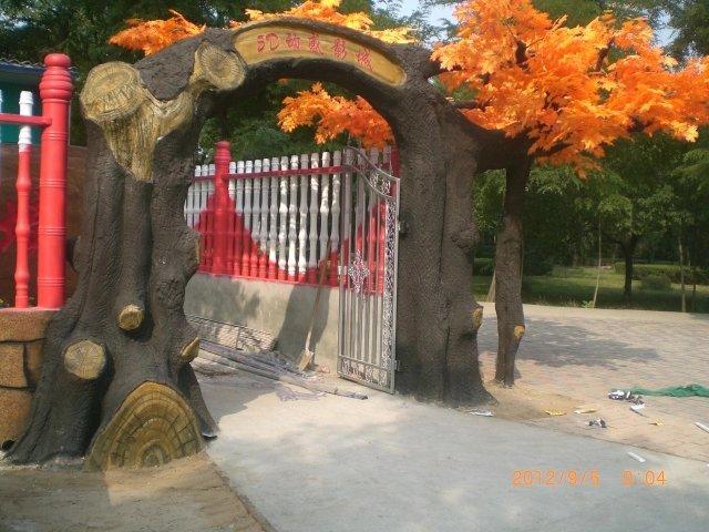 开封专业仿真树大门制作
