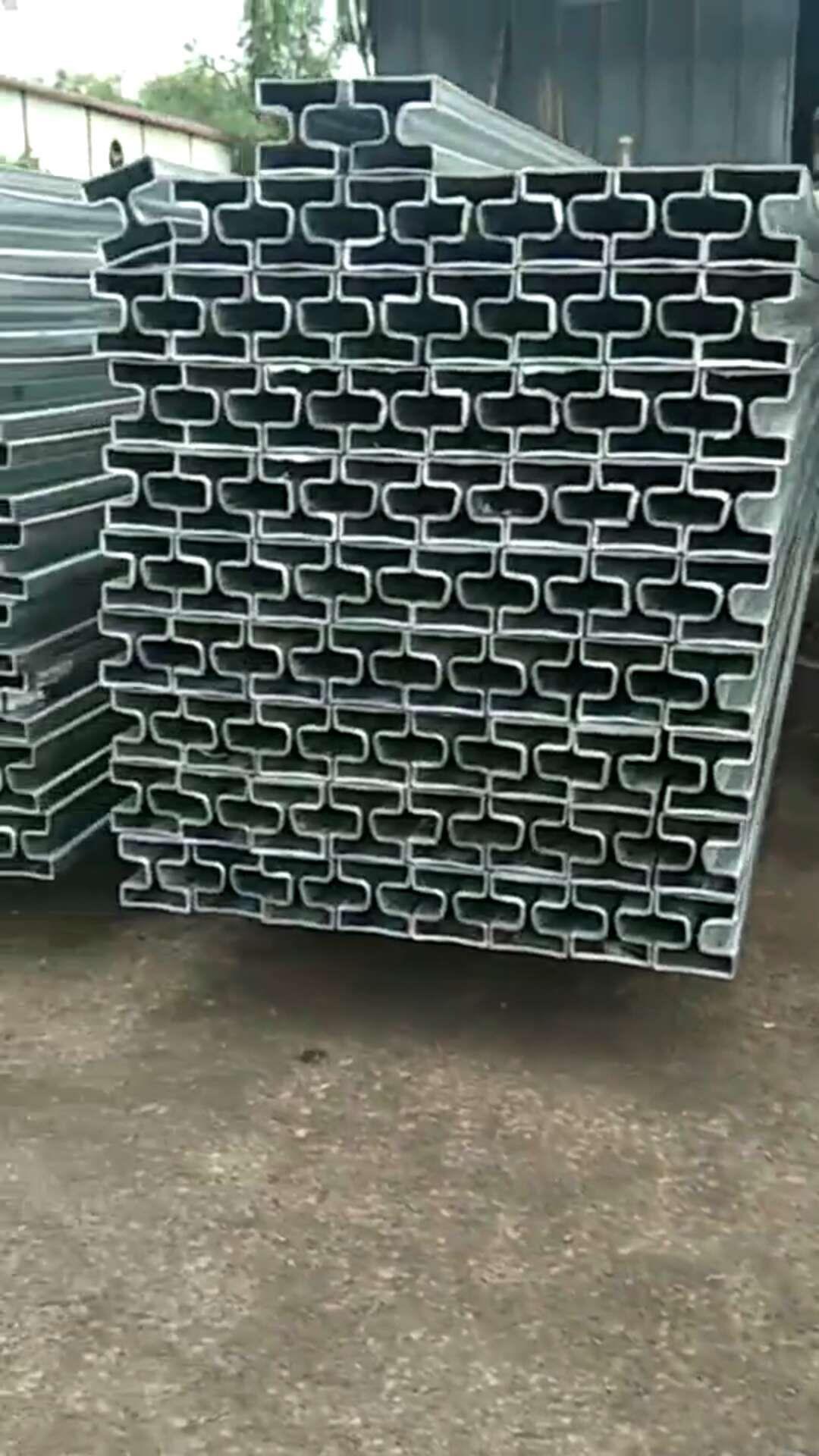 5+5玻璃专用凹槽管