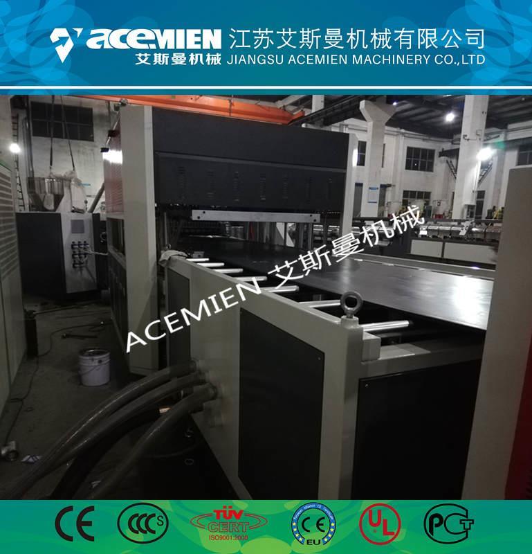 玉树一出二塑料中空建筑模板机器设备