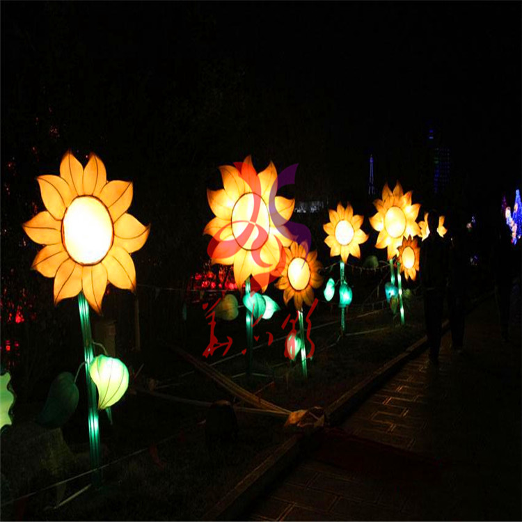 人物造型雕塑藝術(shù)花燈制作彩燈亮化廣場公園景點擺件策劃西安鐘樓燈光節(jié)