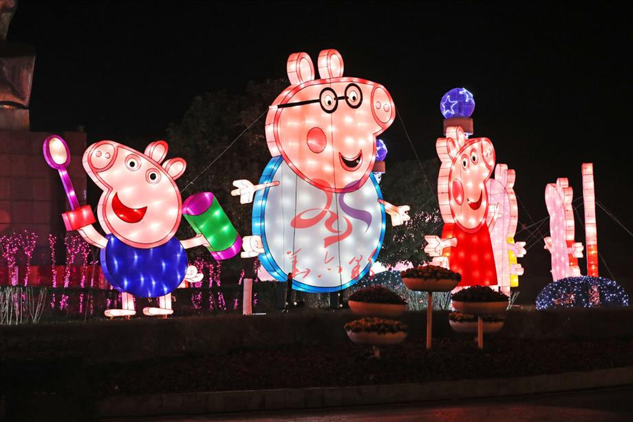 节庆灯展制作大型户外灯会动物造型花灯创意卡通小猪花灯华亦彩厂家批发