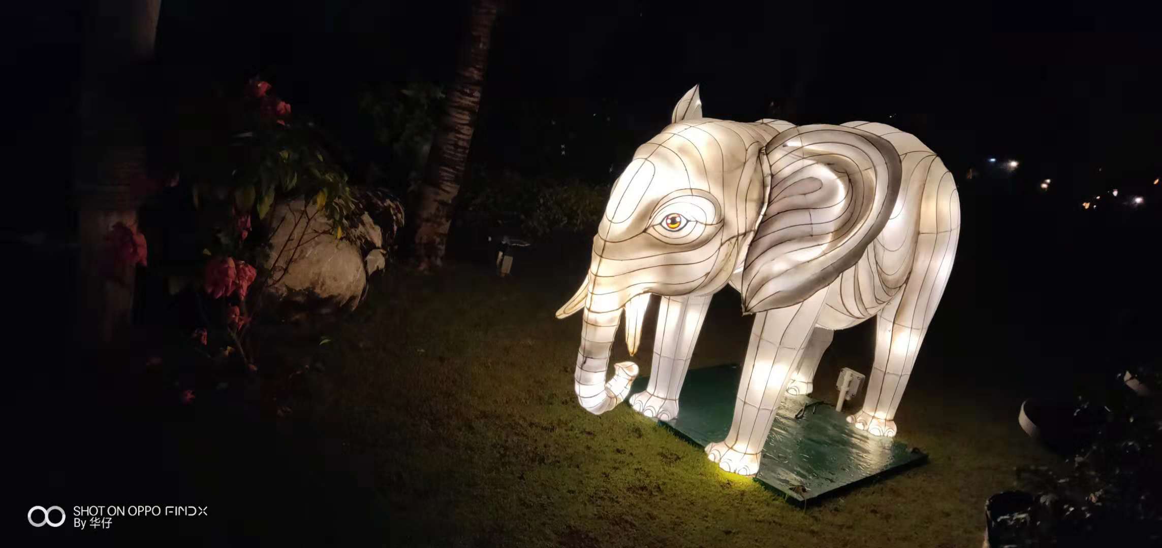 自貢華亦彩手工定制lec造型花燈發(fā)光園區(qū)園林美食燈會(huì)活動(dòng)展覽