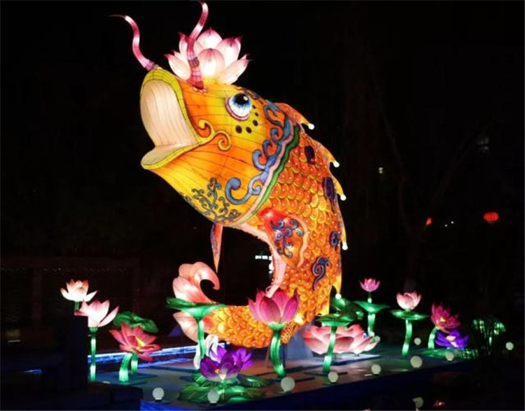 华亦彩花灯彩灯厂家定制网红创意独特造型小猪花灯2020猪年灯会爆款灯展