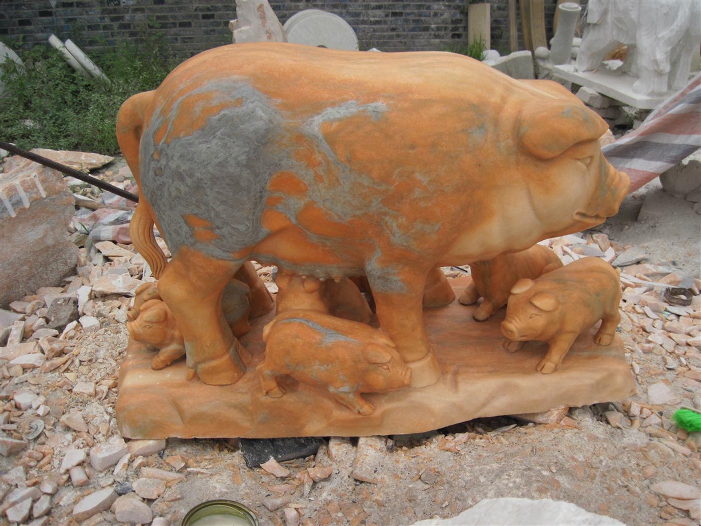 石雕母猪