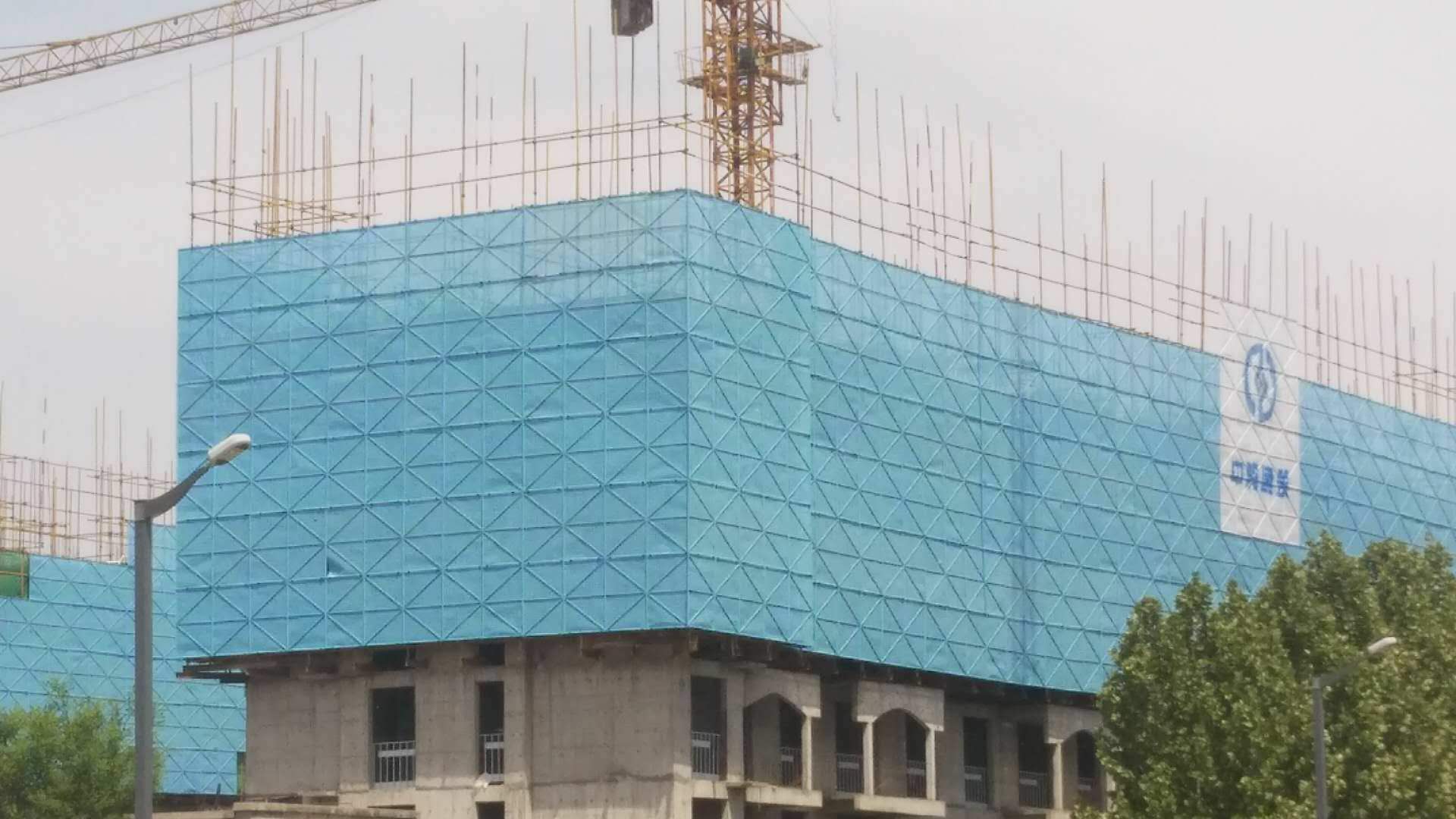 蓝色建筑外墙防护网加工厂