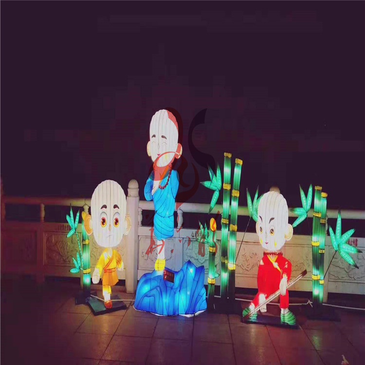 自贡华亦彩花灯厂家直销春节爆款灯组定制月亮造型花灯现场施工