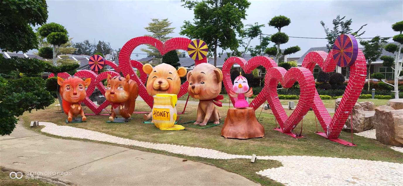 龍舟龍船花車定制花燈廠家供應商批發(fā)公園景觀花燈彩燈造型燈籠制作花車燈會