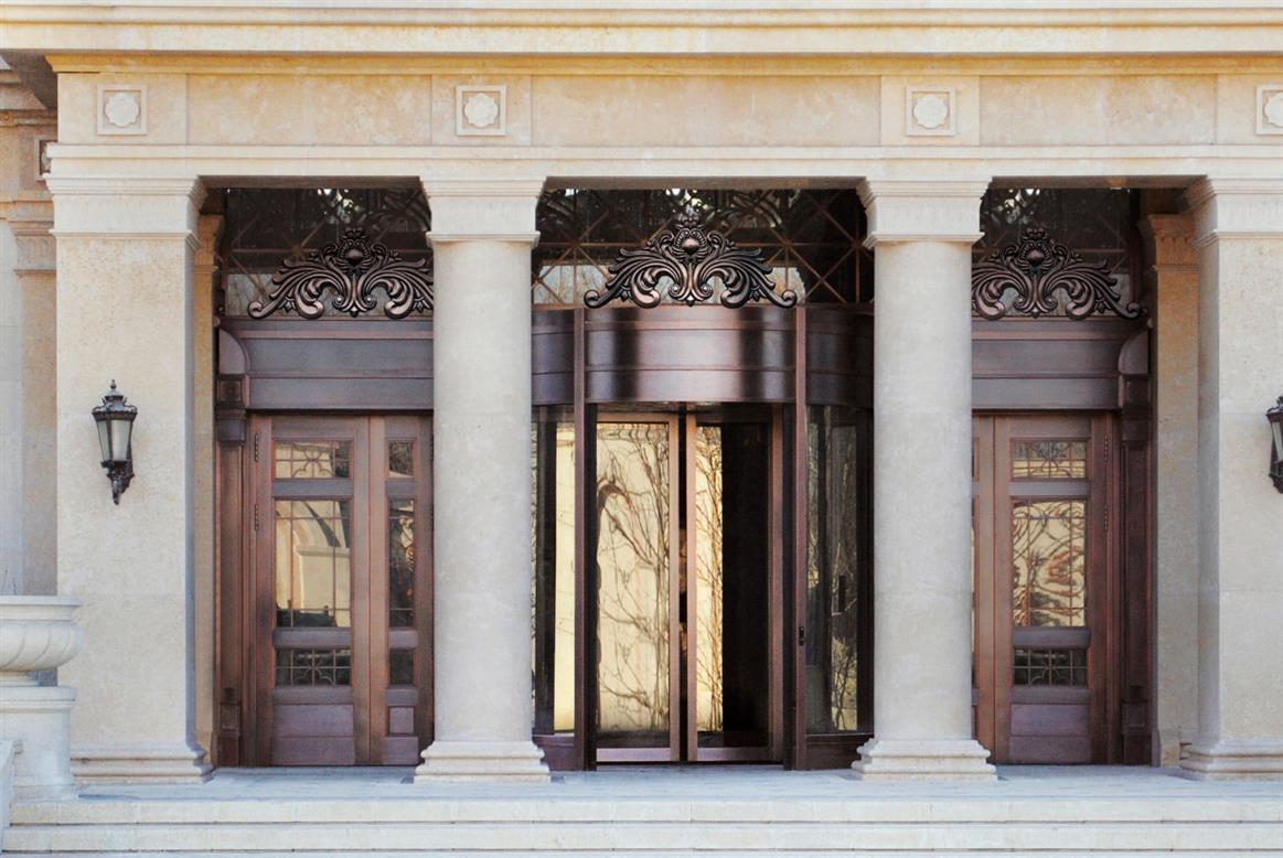 乌鲁木齐别墅铜门定制