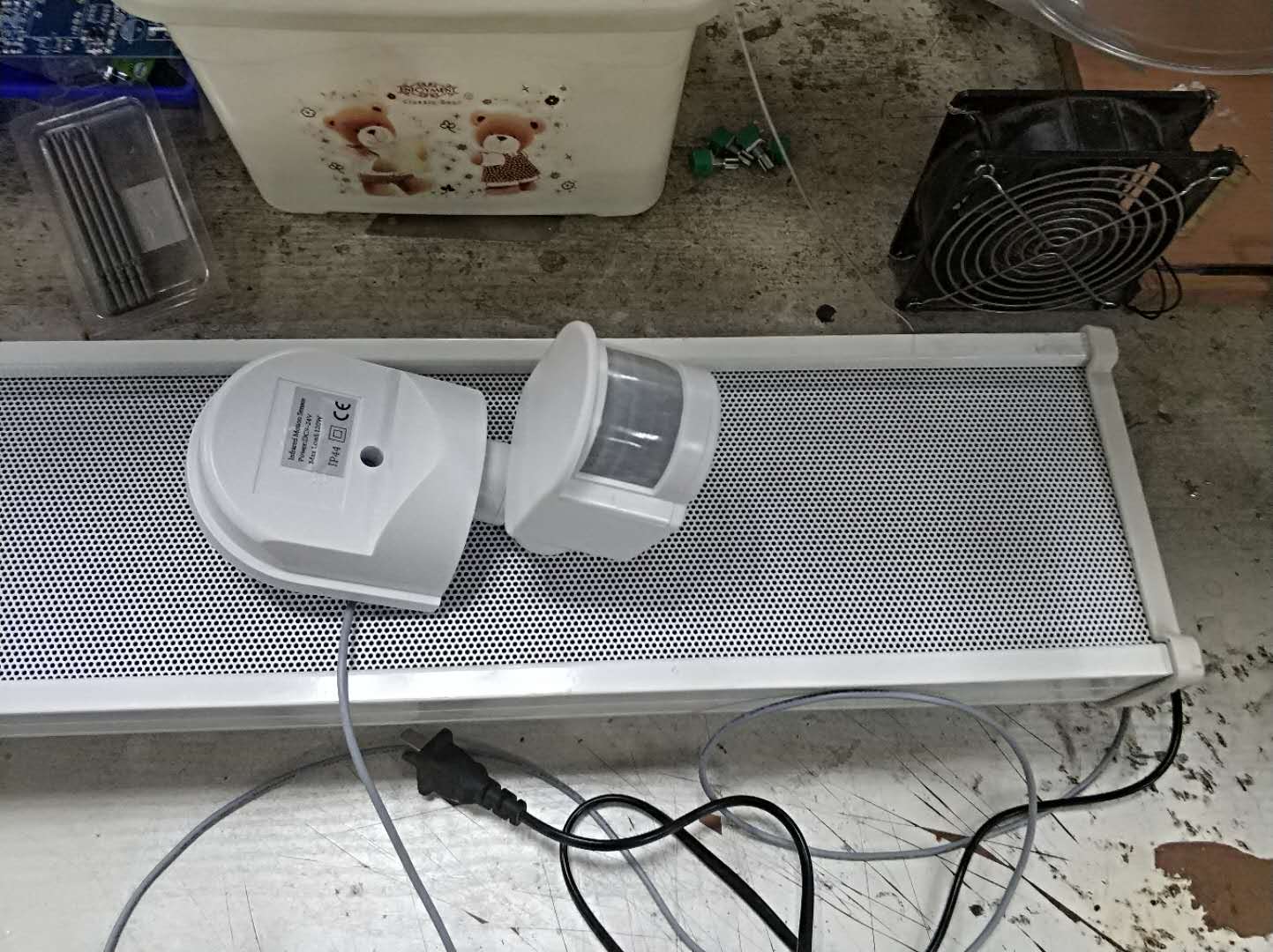 公園人體感應(yīng)防水有源音柱廠商