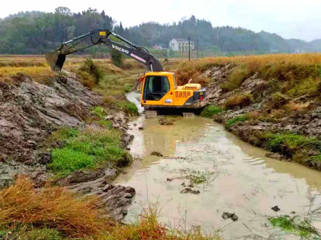 河道疏浚的工程目的 苏州礼东市政工程建设有限公司