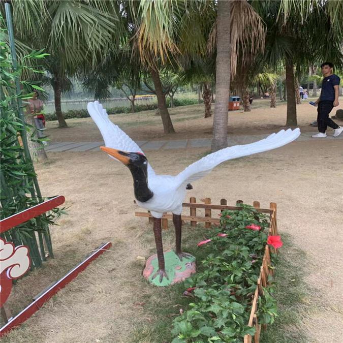 潮州玻璃钢动物雕塑生产厂家