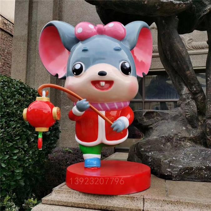 送福玻璃钢老鼠雕塑,元旦题玻璃钢卡通老鼠雕塑厂家,新年吉祥物制作