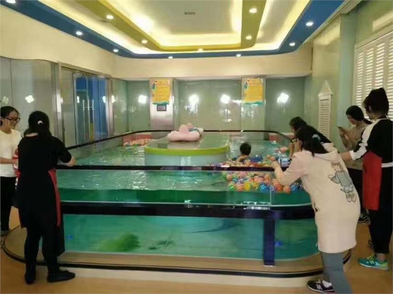 西安嬰幼兒鋼化玻璃游泳池專業化設備
