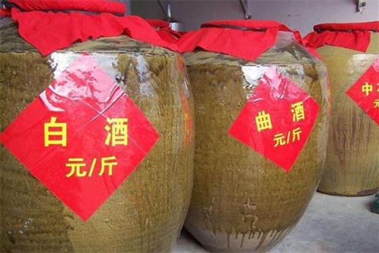 散装白酒怎么储存 散装白酒放哪里较好 散装白酒怎么储存 散装白酒放哪里较好