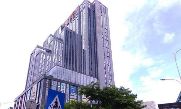 金銮时代大厦,位于龙华和平东路与东环一路交界处东侧,龙华镇**附近