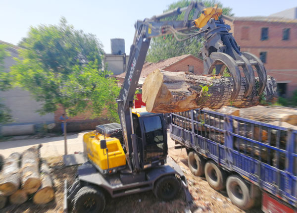 来宾全新装木头机