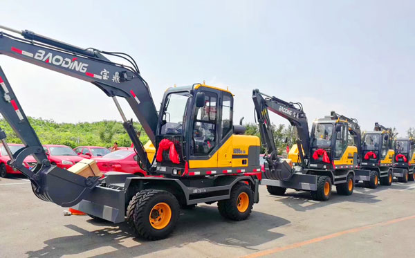 河南全新轮式抓木机