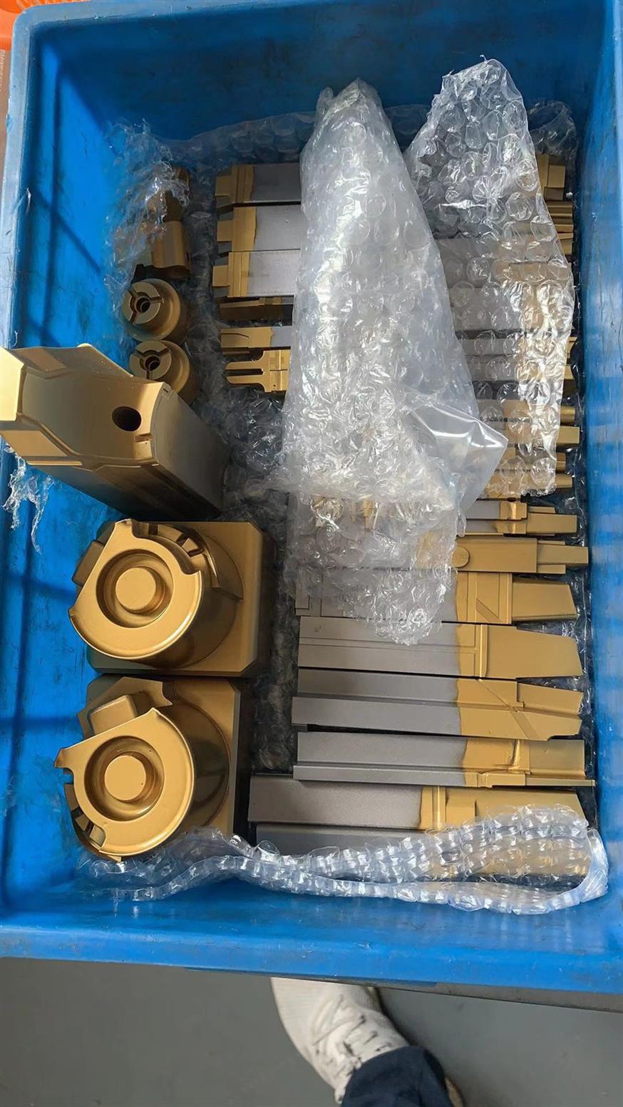 百色塑胶模具涂层加工
