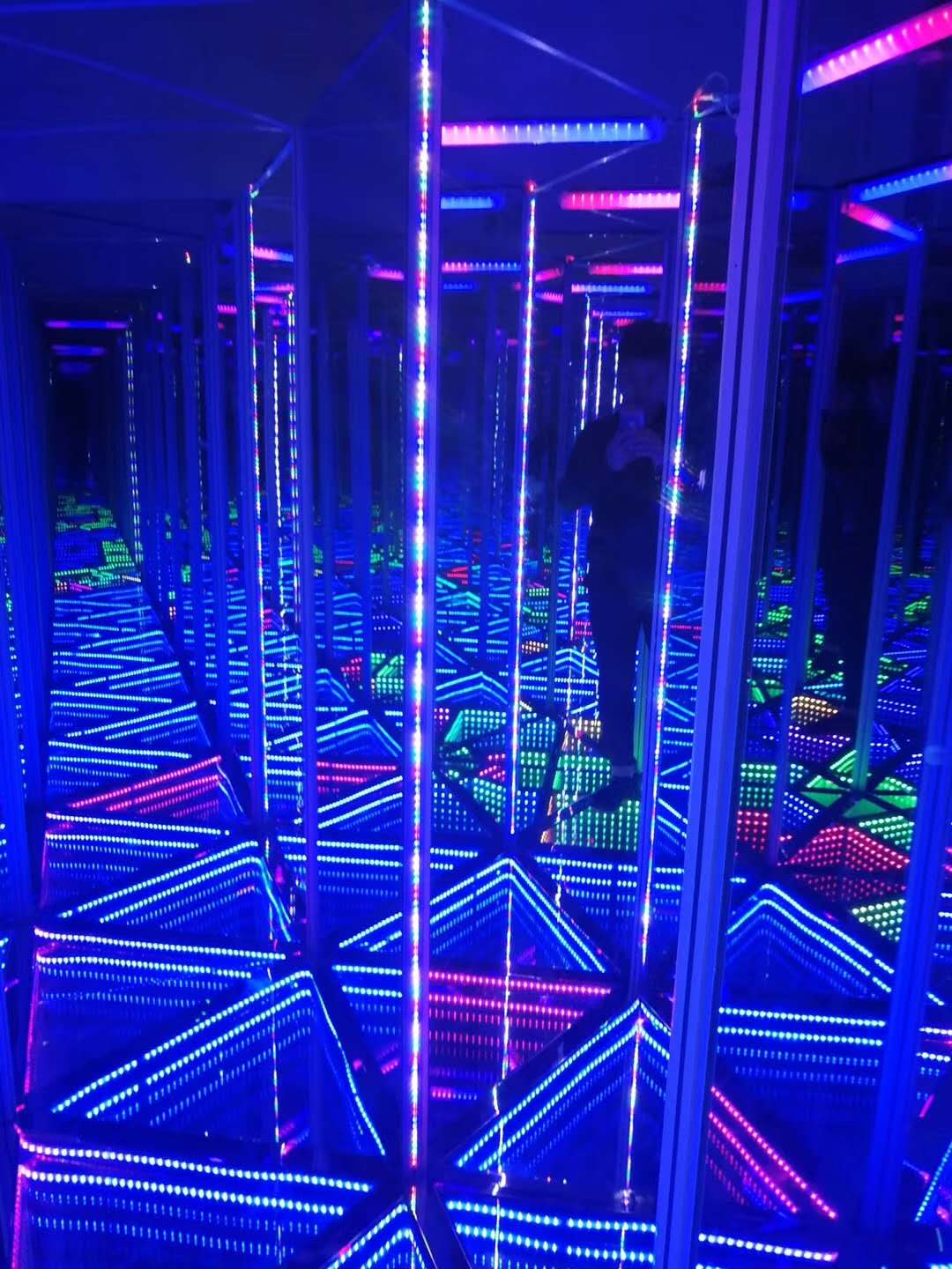 供应镜子迷宫出租 魔幻迷宫 制作精良