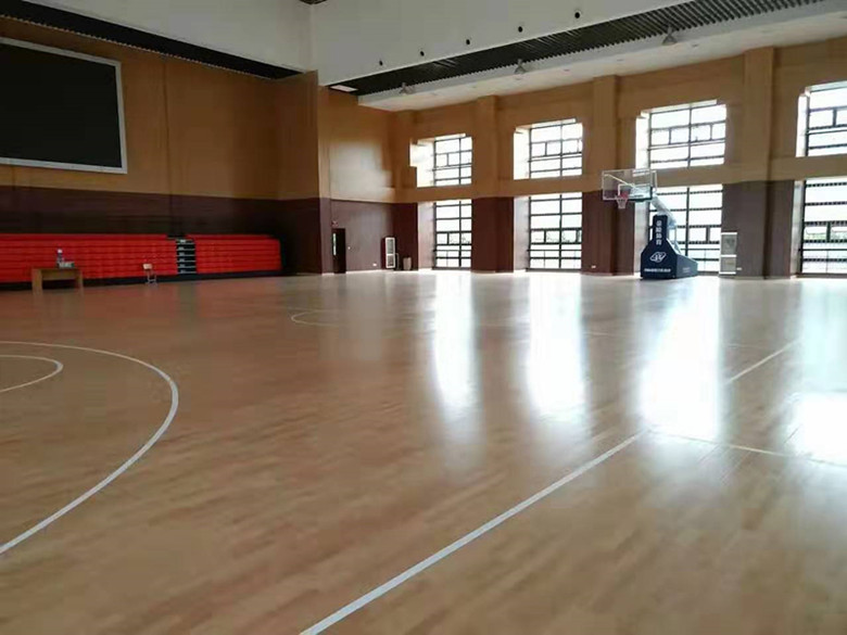 毕节橡胶木运动木地板