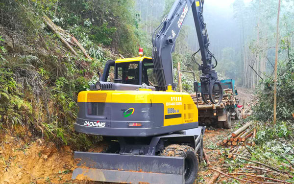 江西轮胎抓木机