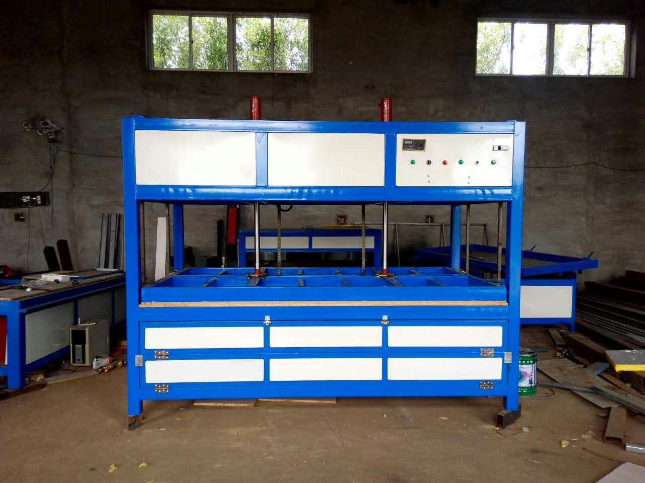 鞍山吸塑机电话 1527吸塑机 个性定制 价格实惠